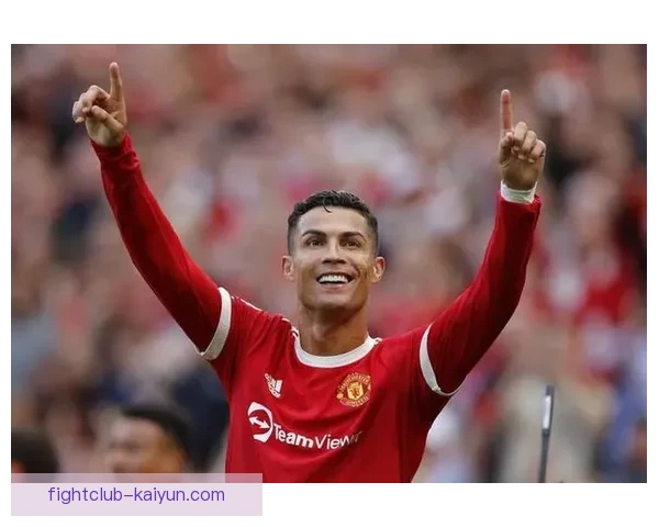 C罗历史最佳讨论持续升温，业内人士对其地位分析逐渐深入。